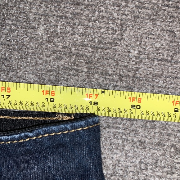 Democracy Jeans - Picture 5 of 7